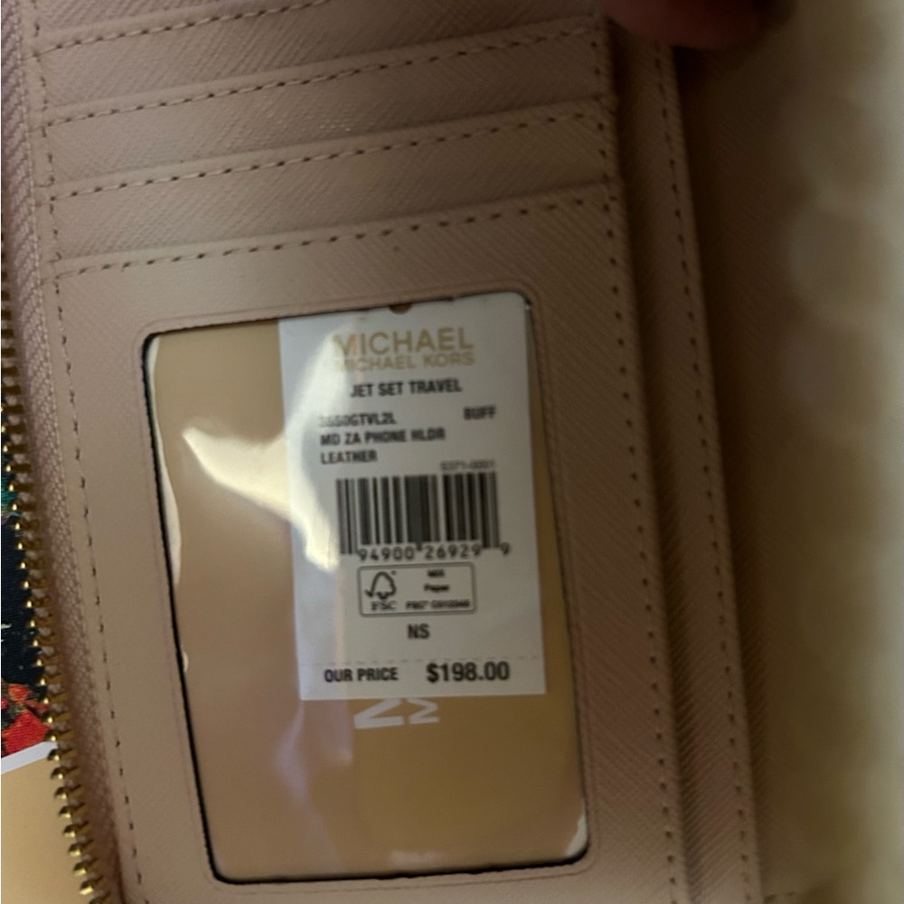 Michael Kors Women's Jet Set Large Flat Multifunction Phone Case - Picture 6 of 9